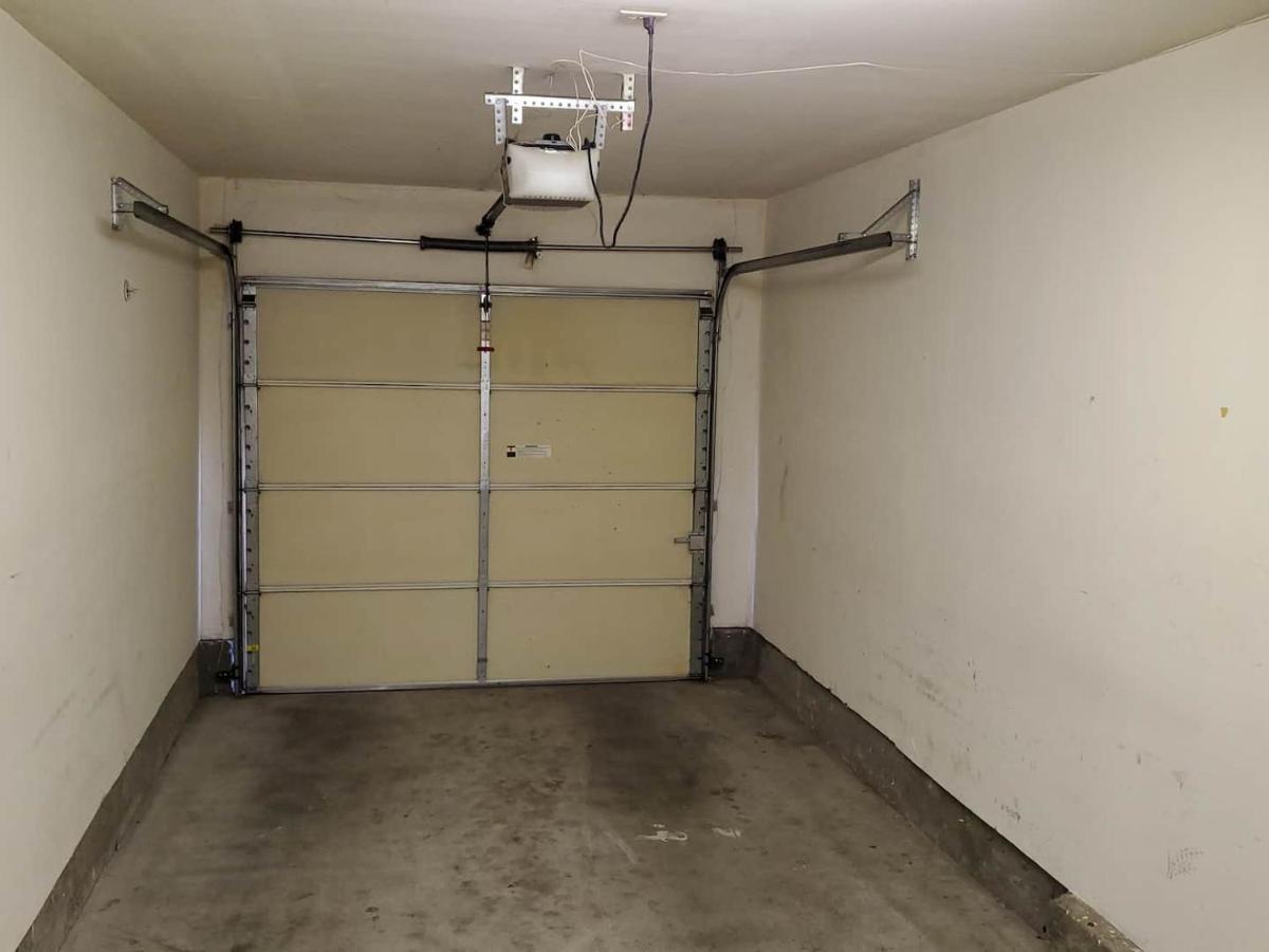 Aparthotel Exclusive Westlake W/ Gym, Pool, Washer & Dryer In Unit & Private Garage Sacramento