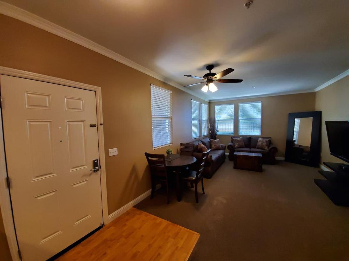 Aparthotel Exclusive Westlake W/ Gym, Pool, Washer & Dryer In Unit & Private Garage *